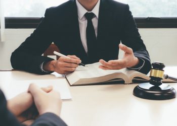 Situatiile in care apelam la un avocat pentru dreptul civil