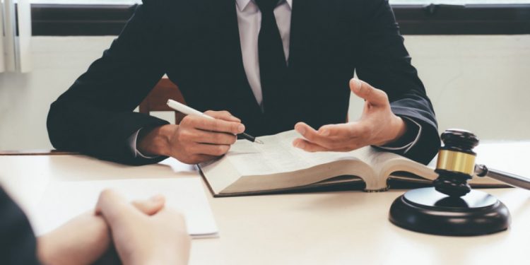 Situatiile in care apelam la un avocat pentru dreptul civil